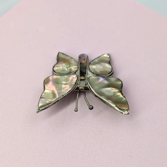 VTG Mexico Butterfly Brooch Iridescent Abalone Silver Tone Whimsy Fairy - Picture 9 of 10